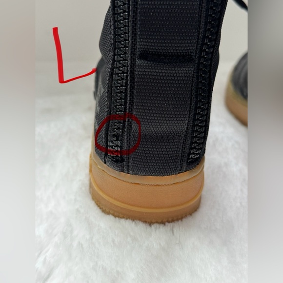 Women’s Nike SF Air Force 1 Mid Black Gum - - Picture 7 of 16